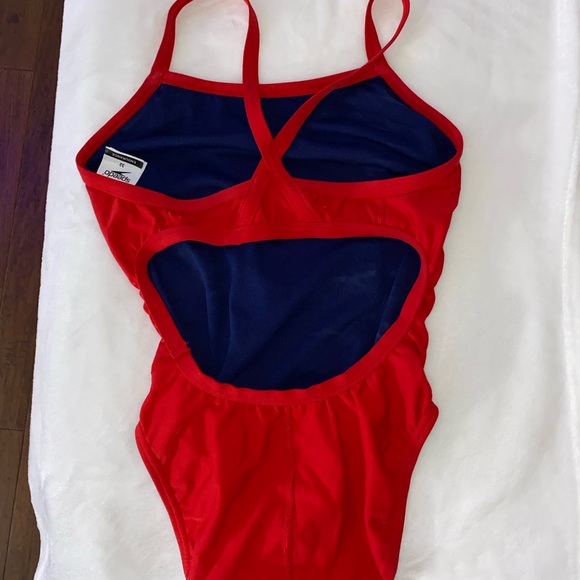 Speedo Gaurd Swim Suit - Picture 2 of 3